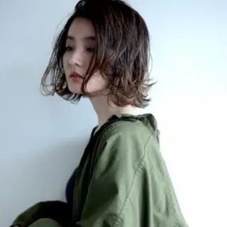 ショート カラー RIKA韓国ヘア/く びれヘア/上品カラーのヘアスタイル
