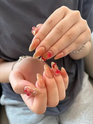 ネイル e’s nail Lumièreのネイルデザイン