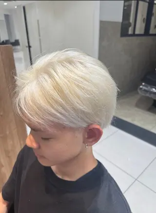 カラー メンズ は る か カット￥0のヘアスタイル