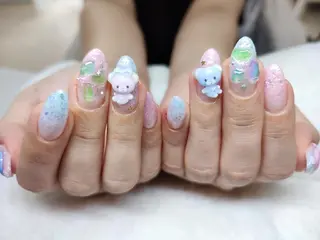 ネイル RUNWAY のネイルデザイン