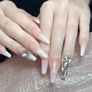 ネイル Queen's ゆなのネイルデザイン