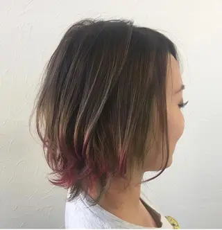 ミディアム 松浦 圭希のヘアスタイル