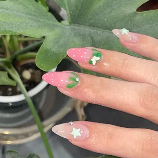 ネイル SEIRA⋆✦ Paletteのネイルデザイン