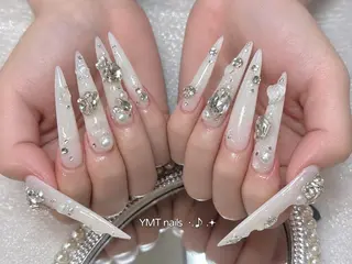 ネイル YMT__ Nailsのネイルデザイン