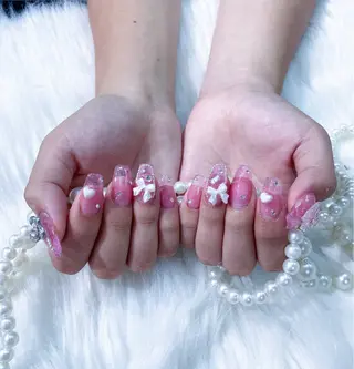 ネイル ベスティオーラ 花香のネイルデザイン