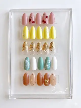 ネイル EMINAL MANAMIのネイルデザイン