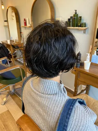 パーマ ku-to 井上　晴日のヘアスタイル