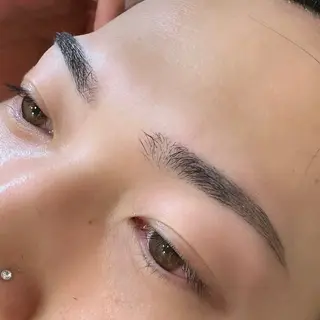 アイブロウ OPS hair ミクのマツエク・マツパデザイン