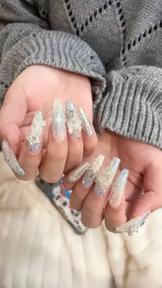ネイル Nail salon Rhonaのネイルデザイン