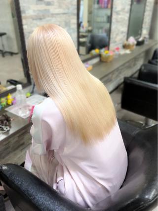 セミロング カラー ハイトーンエクステ 🎩カズキ🎩のヘアスタイル