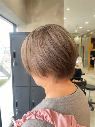 ショート la fith hinaのヘアスタイル