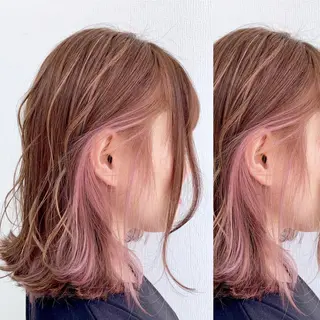セミロング カラー JuNブリーチに 縮毛矯正するプロのヘアスタイル