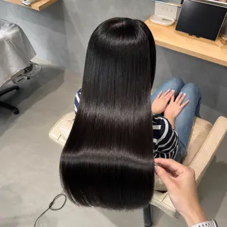 ロング shinka omotesandoのヘアスタイル