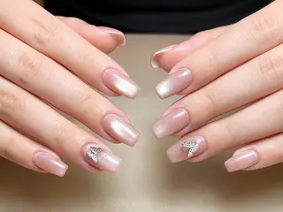 ネイル Z.Nail Yanのネイルデザイン