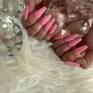 ネイル lavia🖤 ayumiのネイルデザイン