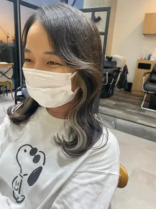 ミディアム カラー 似合う髪型見つけます AYAKAのヘアスタイル