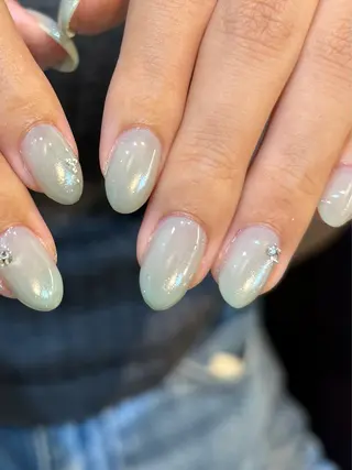 ネイル Miyu(ミユ) 【 cutill 】のネイルデザイン