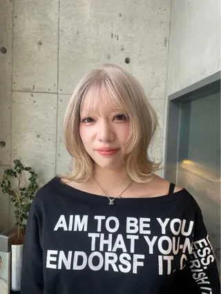ミディアム カラー 小澤 わかなのヘアスタイル