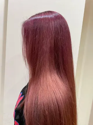 ロング カラー 流行デザイン特化 東方 舜のヘアスタイル