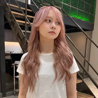 ロング カラー 落ちる黒/ 黒染め剥がしYUYAのヘアスタイル