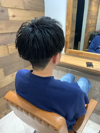 ショート メンズデザイナー Jojiのヘアスタイル