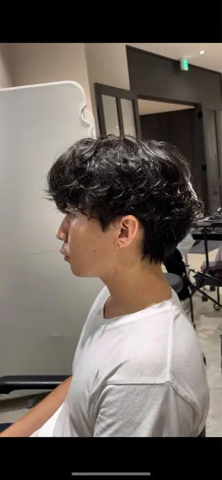 メンズ 表参道根元ボリューム 縮毛矯正＆毛先カールのヘアスタイル