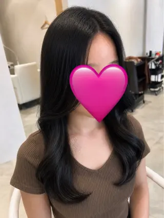 セミロング 小池 夏美のヘアスタイル