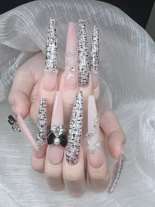 ネイル Lee Nails チップ長さだし専門店のネイルデザイン