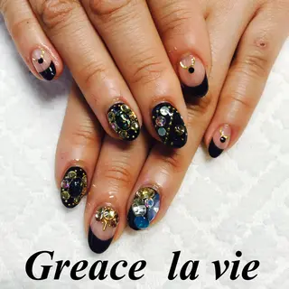 ミディアム カラー パーマ ヘアアレンジ キッズ ネイル マツエク・マツパ Greace  la vieのネイルデザイン
