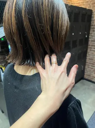 ミディアム カラー パーマ ヘアアレンジ メンズ キッズ ネイル マツエク・マツパ アイブロウ 久木原 ゆりのヘアスタイル