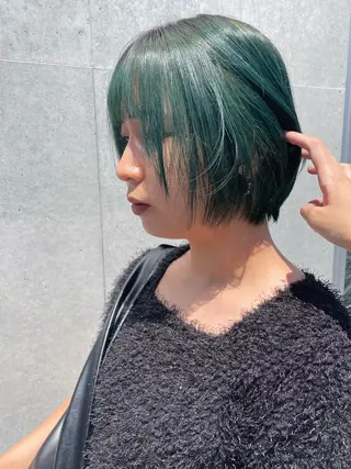 ロング カラー インナーカラー 推し ブリーチ  髪質改善のヘアスタイル
