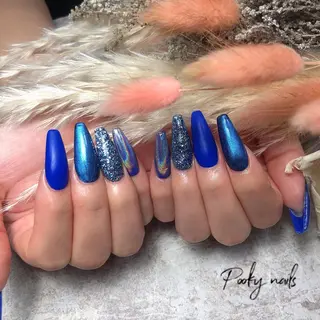 ロング ネイル Pooky nailsのネイルデザイン