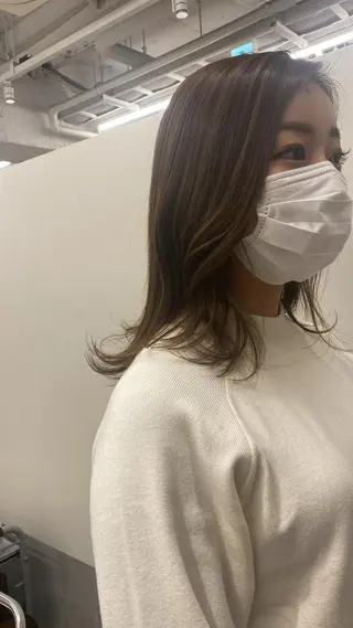 セミロング カラー 韓国好き🇰🇷 美容師MIKUのヘアスタイル