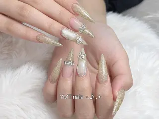ネイル YMT__ Nailsのネイルデザイン