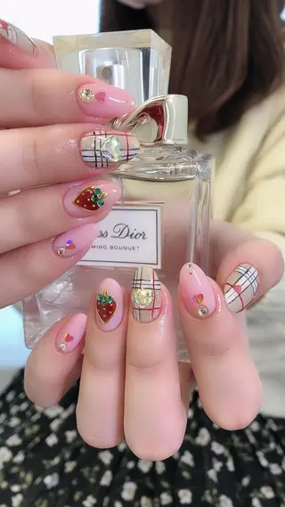 ネイル Petite Cannelleのネイルデザイン