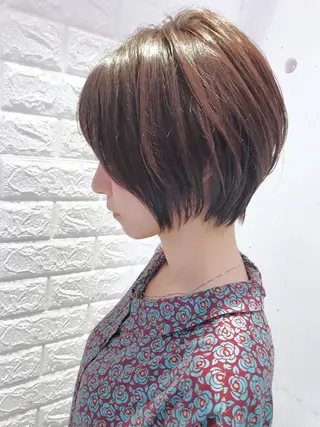 ショート カラー 大人女性ショート専門 tomodaのヘアスタイル