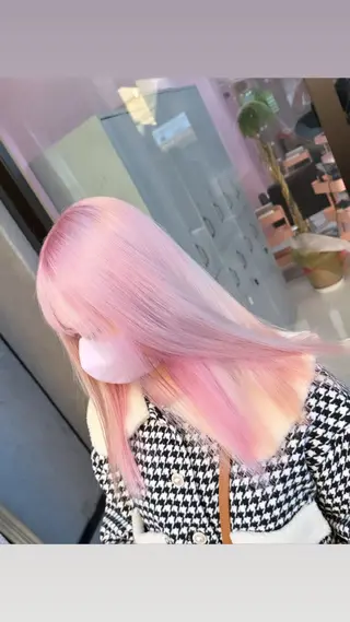 ロング カラー 地雷系  ピンク 🩷MOKAのヘアスタイル