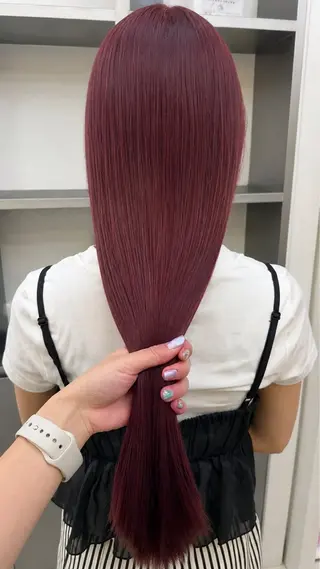 ショート カラー ヘアアレンジ レイヤー×ベージュ ×暖色🩷AINAのヘアスタイル