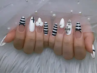 ネイル lucky nail 歌舞伎町のネイルデザイン