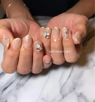 ネイル ネイルルームリッカ 𝐦𝐚𝐲𝐮のネイルデザイン
