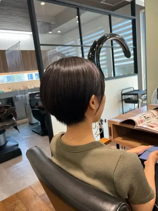 ショート 大川 優佳のヘアスタイル