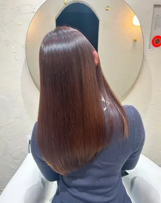 セミロング 髪質改善✨ストレート オグ✂️/ショートのヘアスタイル