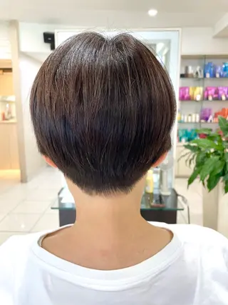 ショート Ashina Karenのヘアスタイル
