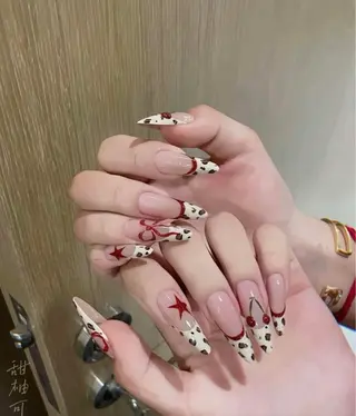 ネイル MoonHi Nail 朝霞台のネイルデザイン
