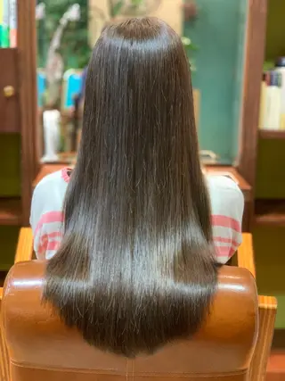 ロング カット特化美容師 齋藤桐のヘアスタイル