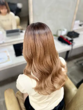 ロング Blast akihaのヘアスタイル
