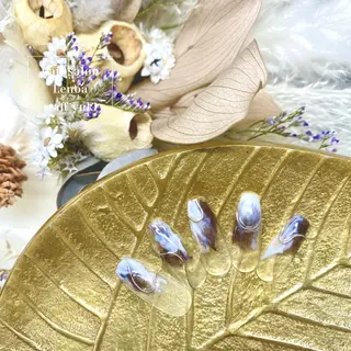 ネイル Tielu Yukiのネイルデザイン