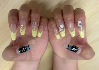 ネイル 藤原 亜里沙のネイルデザイン