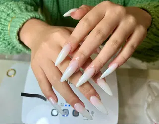 ネイル VAN NAIL 海老名展のネイルデザイン