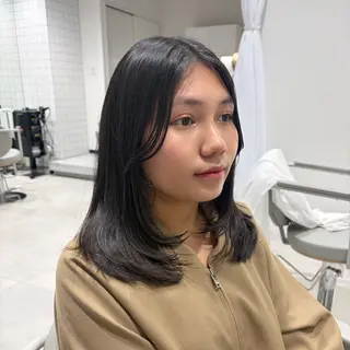 ミディアム レイヤー♡ショート 石川優奈のヘアスタイル